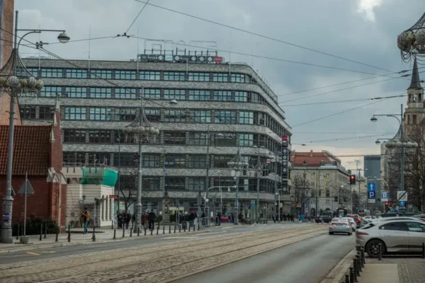 Zmiany w komunikacji miejskiej od 18 lipca – objazdy i linie zastępcze