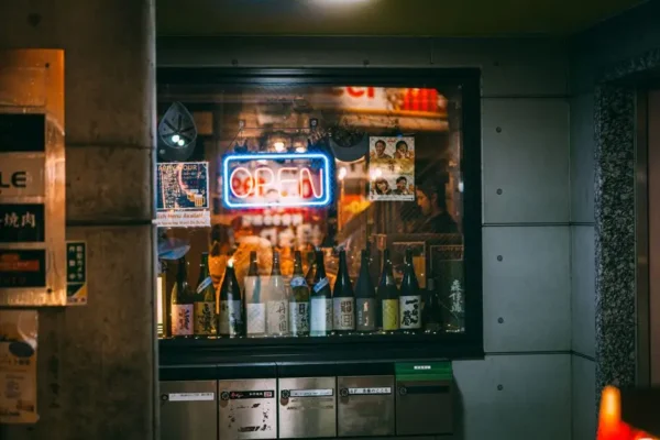 Poznań: 82% mieszkańców za zakazem nocnej sprzedaży alkoholu