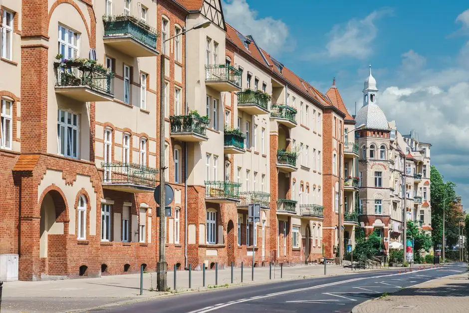 Kolejna kamienica na Jeżycach wyremontowana przez ZKZL