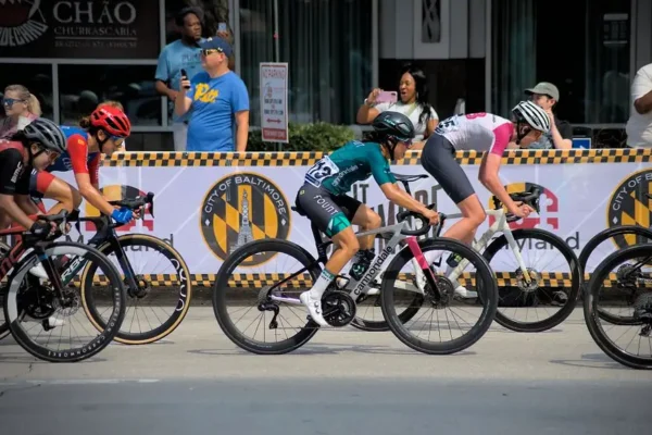 Ponad 3 tysiące rowerzystów na starcie PZU Gran Fondo Poznań