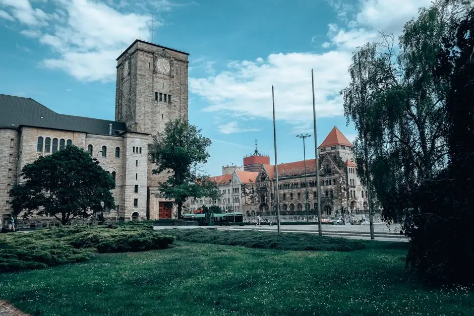 Kino na Wolnym: Dziś „Tajny agent” na Dziedzińcu Urzędu Miasta