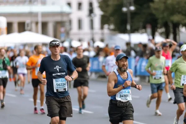 25. Poznań Maraton już w niedzielę – zmiany w ruchu i apel służb