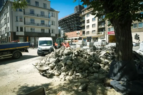 Przebudowa ulicy Kraszewskiego w Poznaniu – nowe chodniki, buspas i zieleń